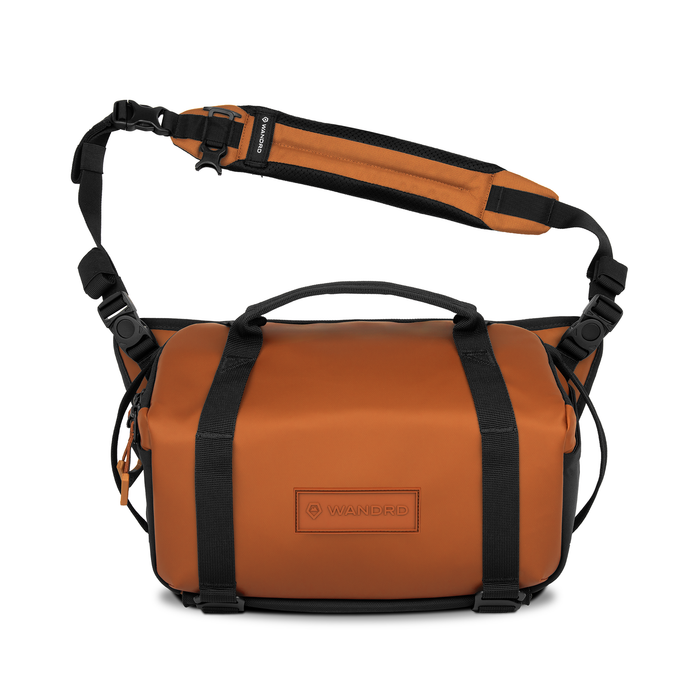 Wandrd Rogue 9L Sling V2 - Sedona Orange
