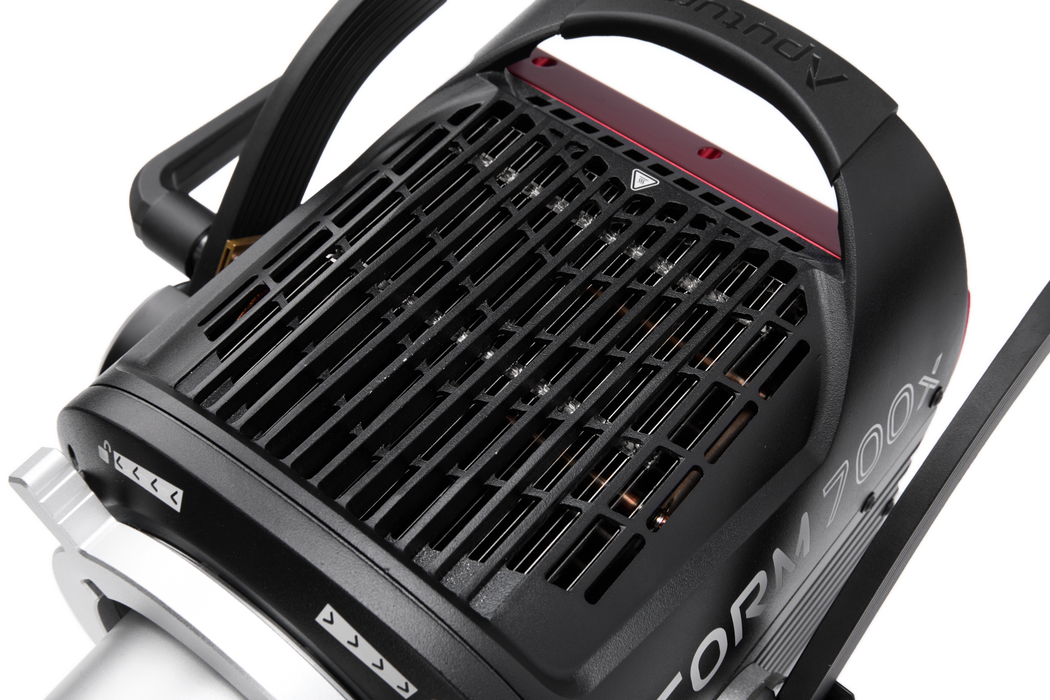 Aputure Storm 700x Tunable White Compact LED Monolight Cine Kit  - V-Mount