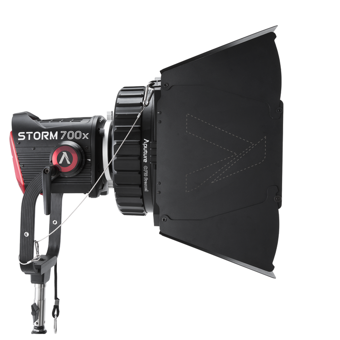 Aputure CF10 Fresnel and Barn Doors Kit