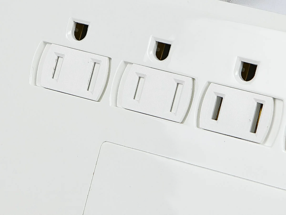 Monoprice 12 Outlet Power Surge Protector with 2 Built-In USB Charger Ports, 6ft Cord - White