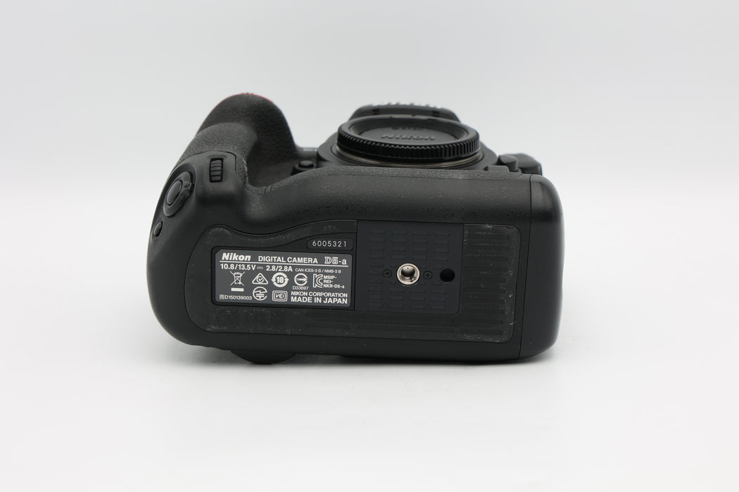Used Nikon D5 XQD