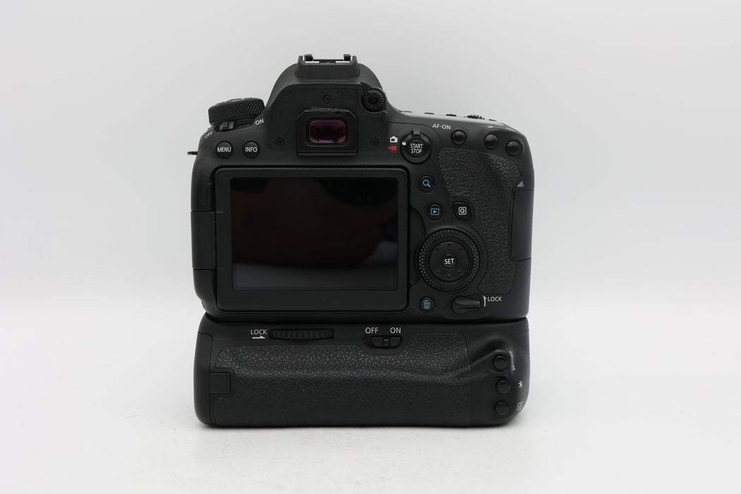 Used Canon 6D Mark II w/ Grip (Good)