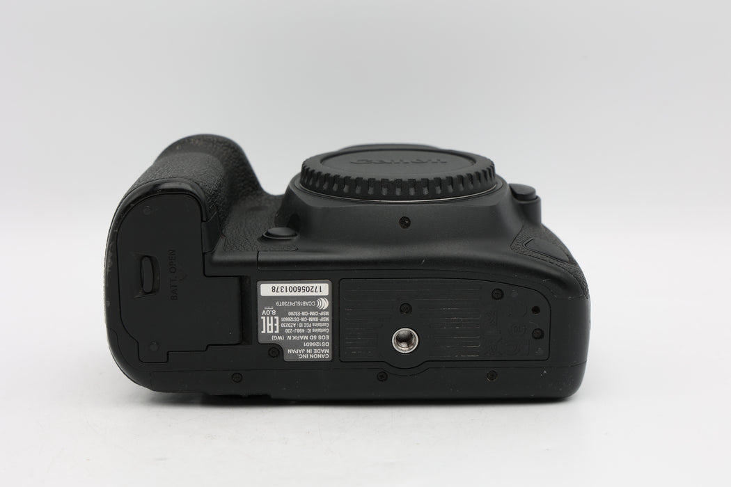 Used Canon 5D Mark IV Body (Fair)