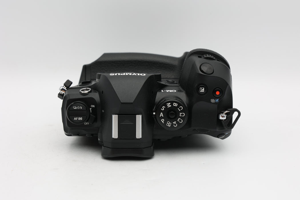 Used OM System OM-1 w/ HLD10 (EX)