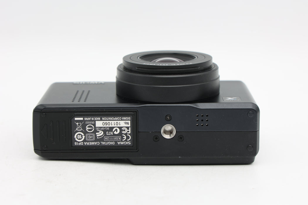 Used Sigma DP1S (Fair) Dent on Top Corner