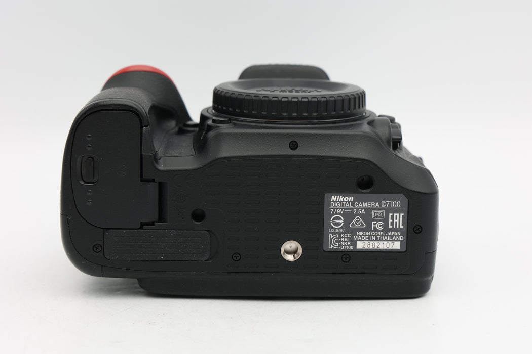 Used Nikon D7100 Body (VG)