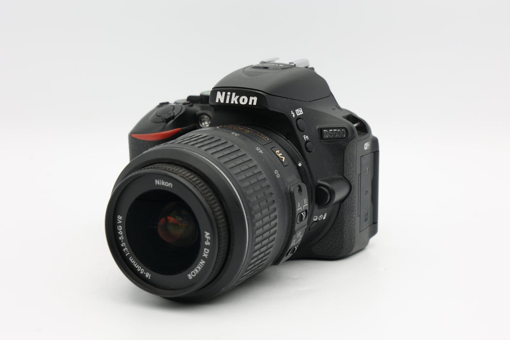 Used Nikon D5500 Kit (G)