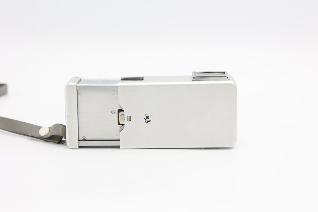 Used Minolta 16 Kit (F)