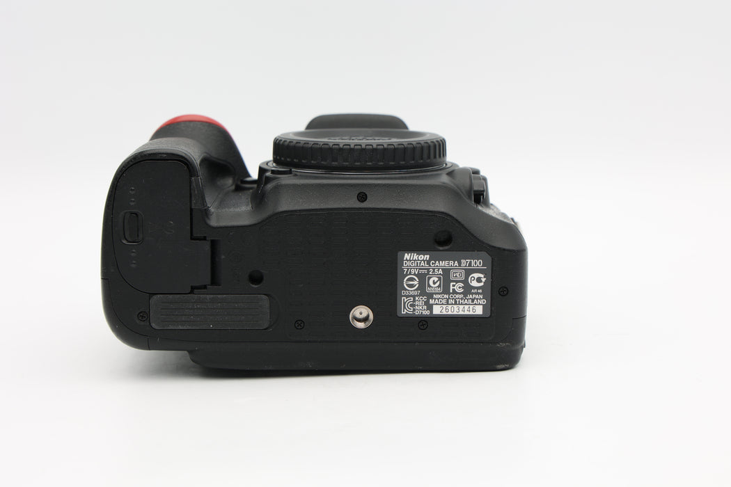 Used Nikon D7100 (G)
