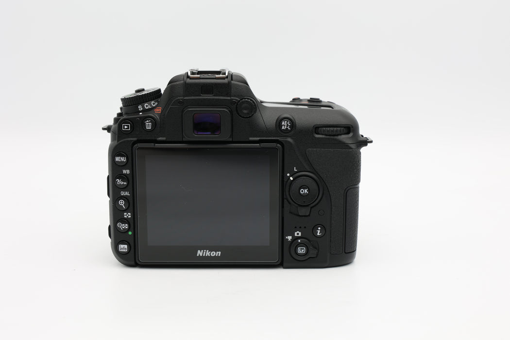 Used Nikon D7500 (VG)