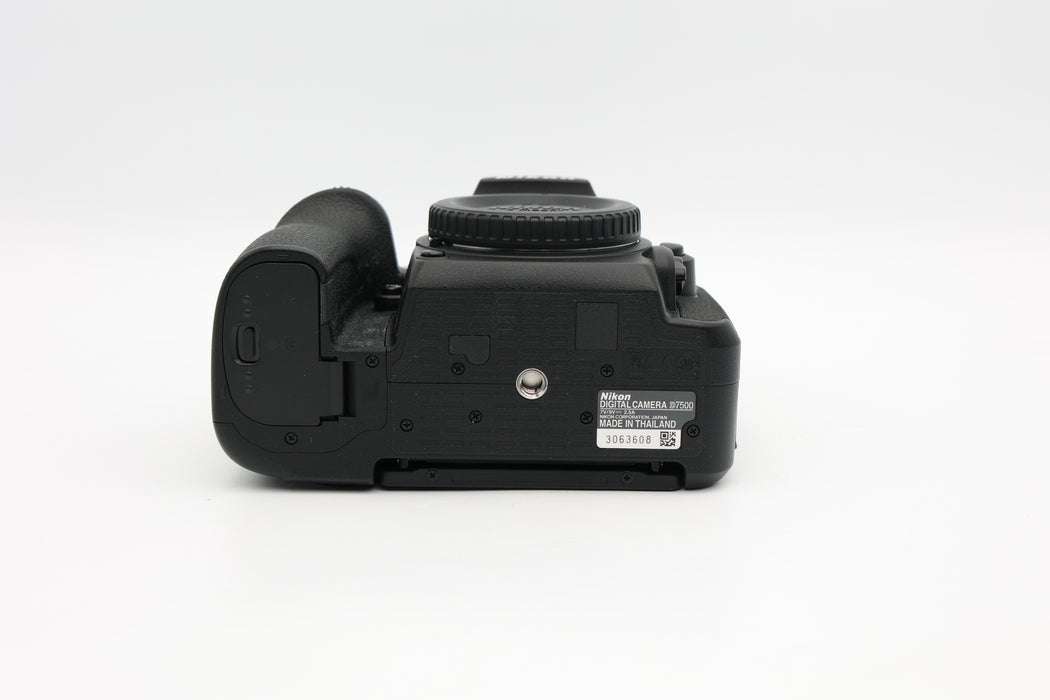 Used Nikon D7500 (VG)