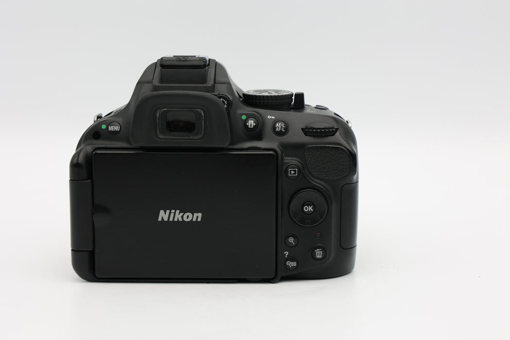 Used Nikon D5200 (G)
