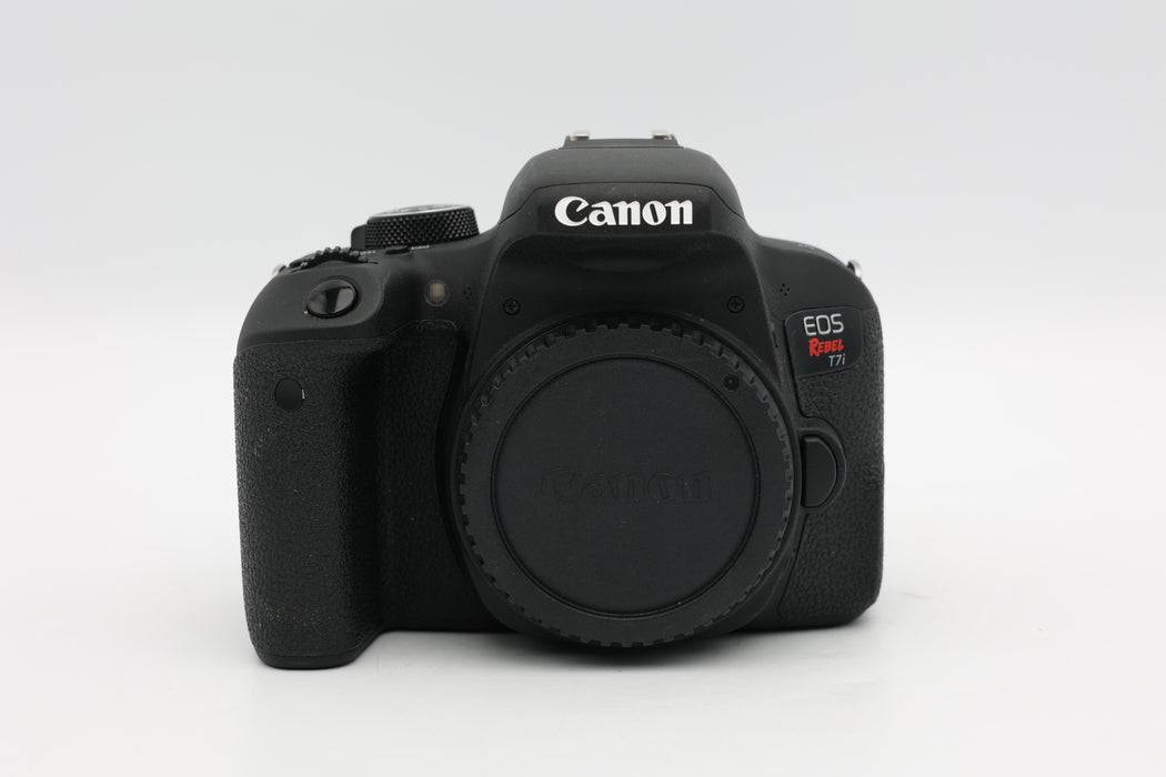 Used Canon EOS T7i (G)