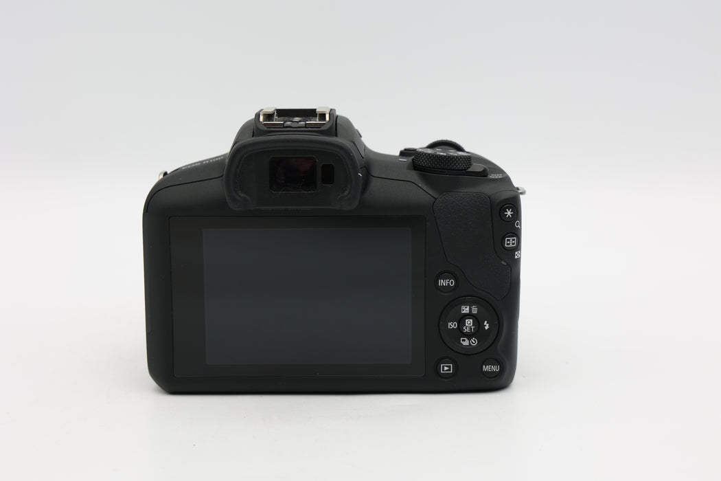 Used Canon R100 W/18-45mm IS (EX)