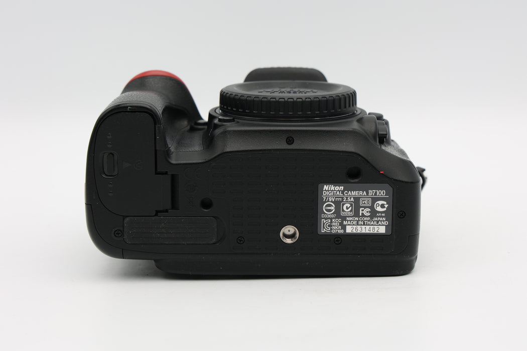Used Nikon D7100 (G)