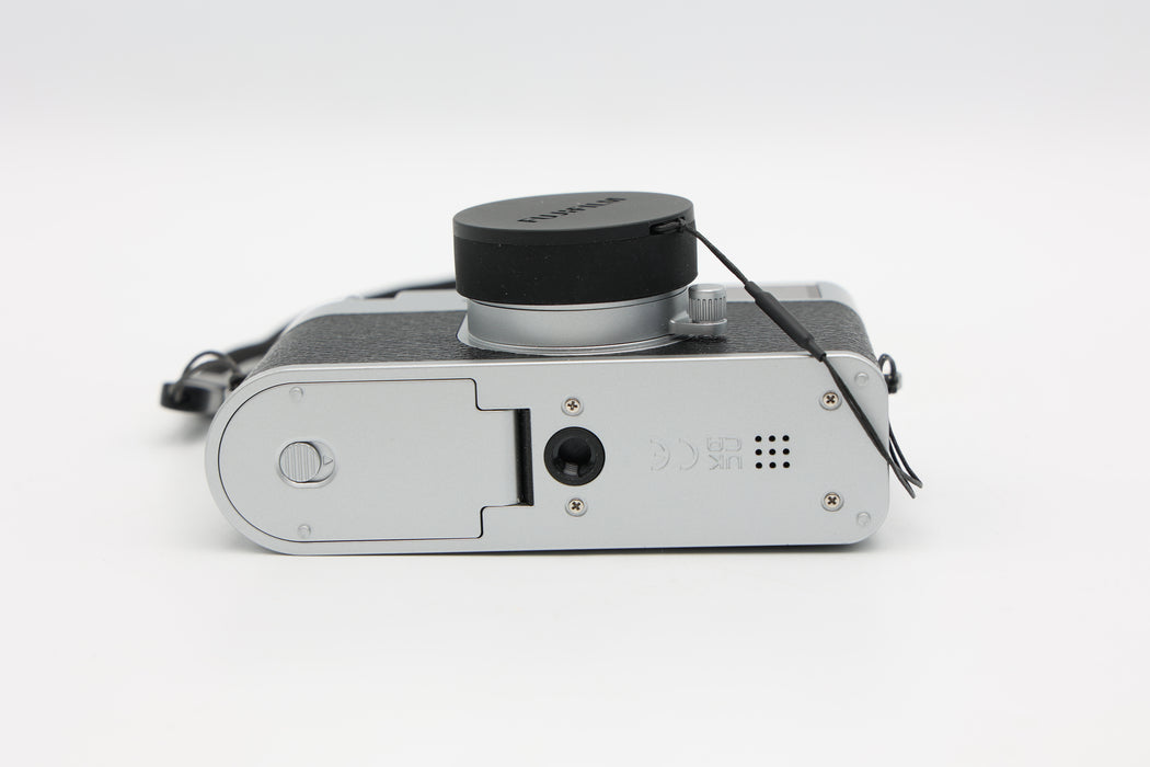 Used Fujifilm X-Half Silver (EX)