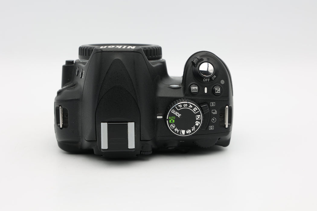 Used Nikon D3100 (G)