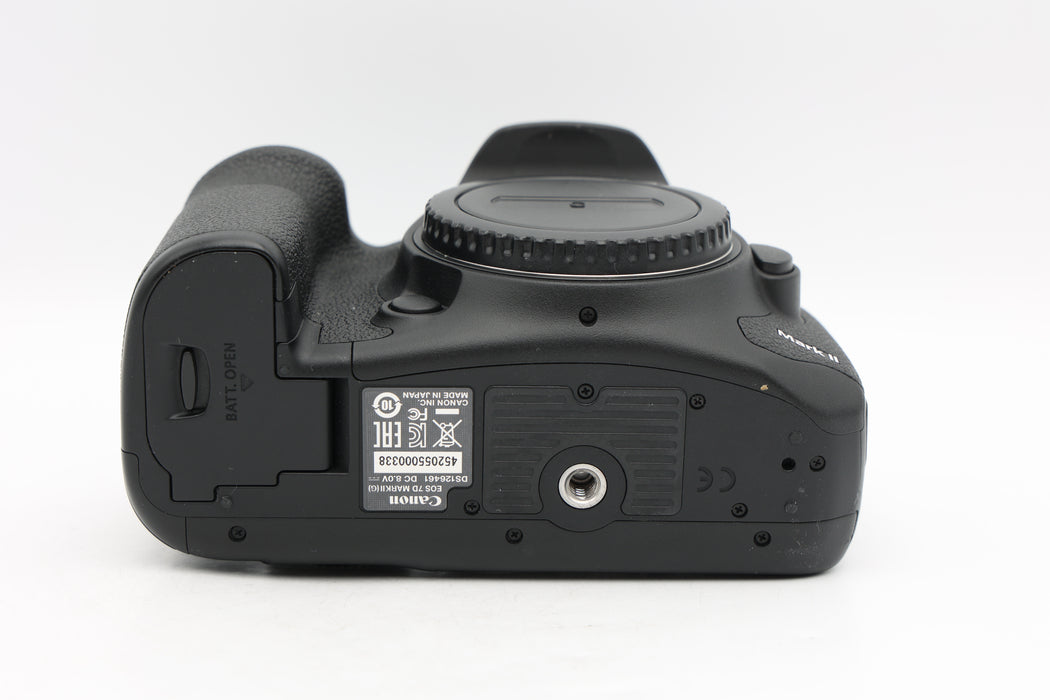 Used Canon 7D Mark II Body (Fair)