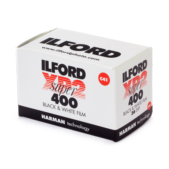 Ilford XP2 Super 400 Black & White Negative - 35mm Film, 36 Exposures, Single Roll