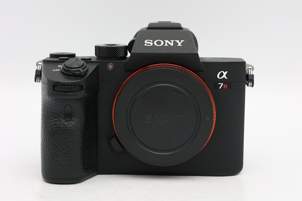 Used Sony A7R III Body (VG)