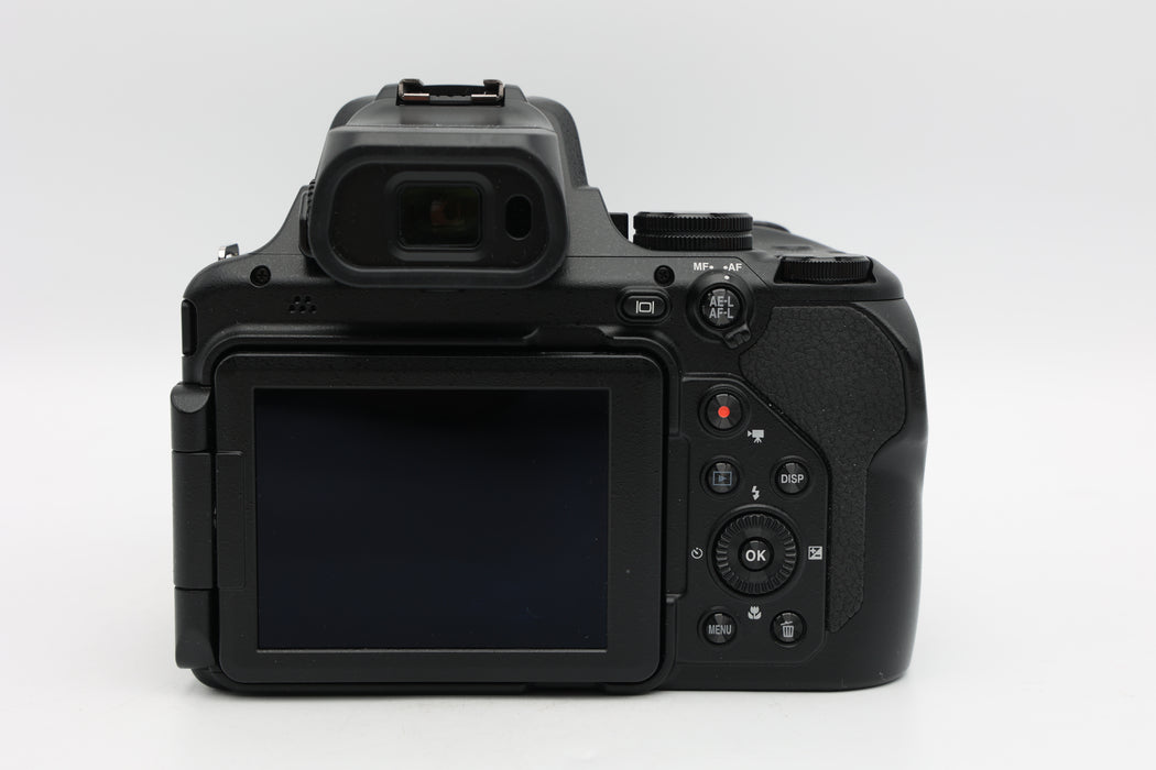 Used Nikon Coolpix P1000 (VG)