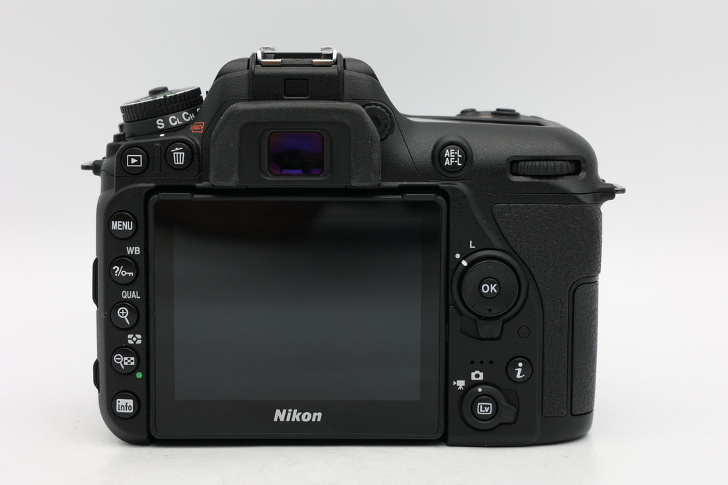 Used Nikon D7500 Body