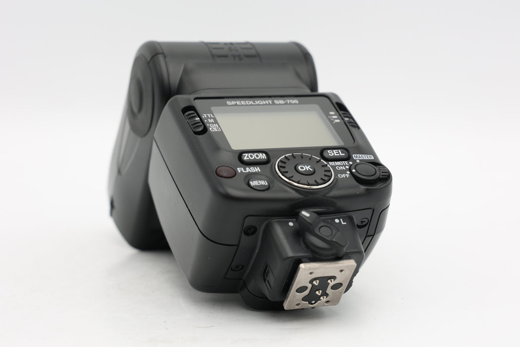 Used Nikon SB-700 (EX)