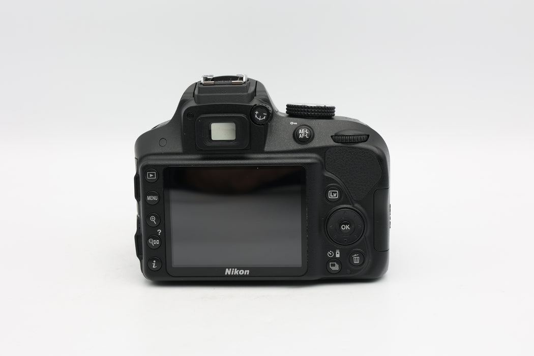 Used Nikon D3300 Kit (G)