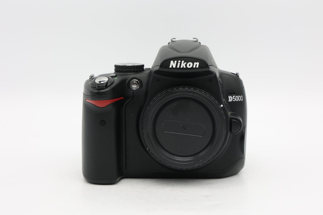 Used Nikon D5000 (G)
