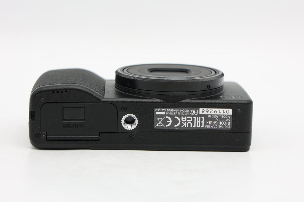 Used Ricoh GR IIIX (VG)