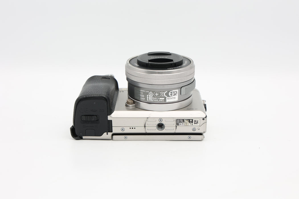 Used Sony A6000 Kit (G)