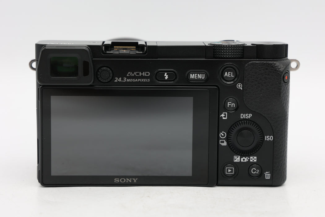Used Sony A6000 Kit w/ 16-50mm (VG)