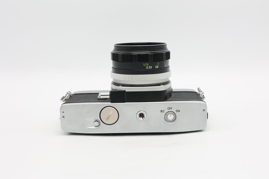 Used Minolta SRT201 W/55mm 1.7 (G)