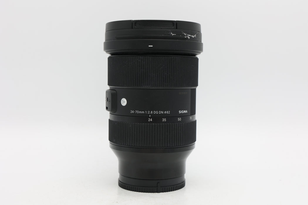 Used Sigma 24-70mm f2.8 DG FE (Fair) Crack in top of housing