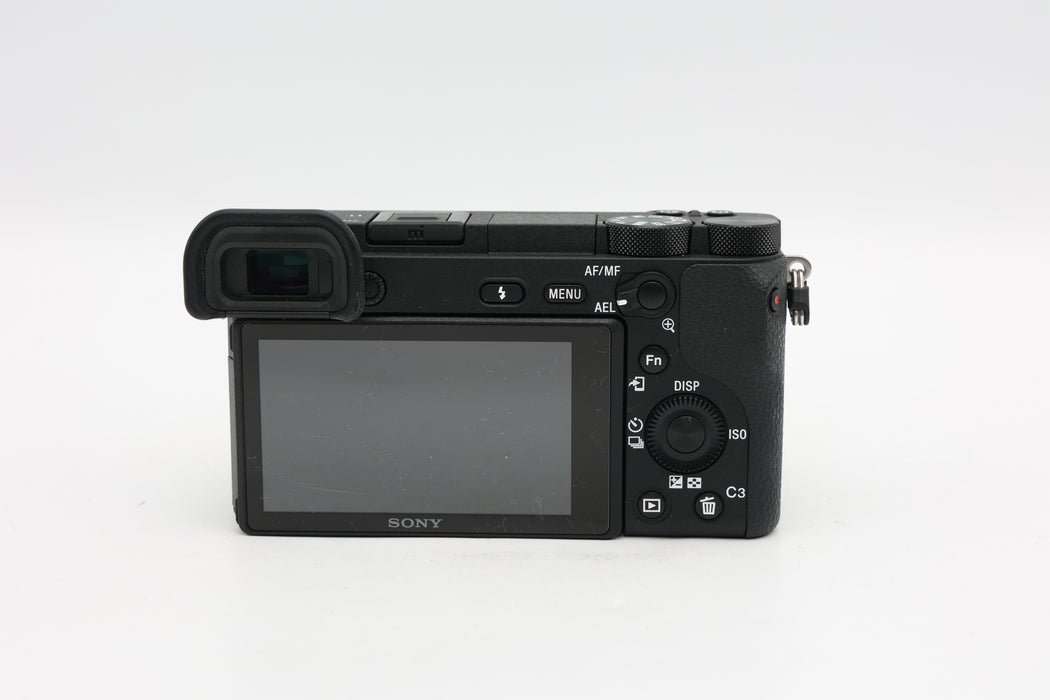 Used Sony A6500 (VG)`