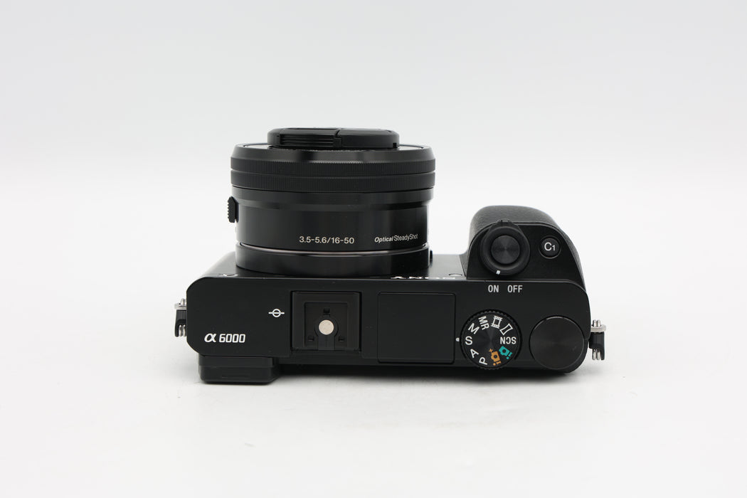 Used Sony A6000 W/16-50mm (G)