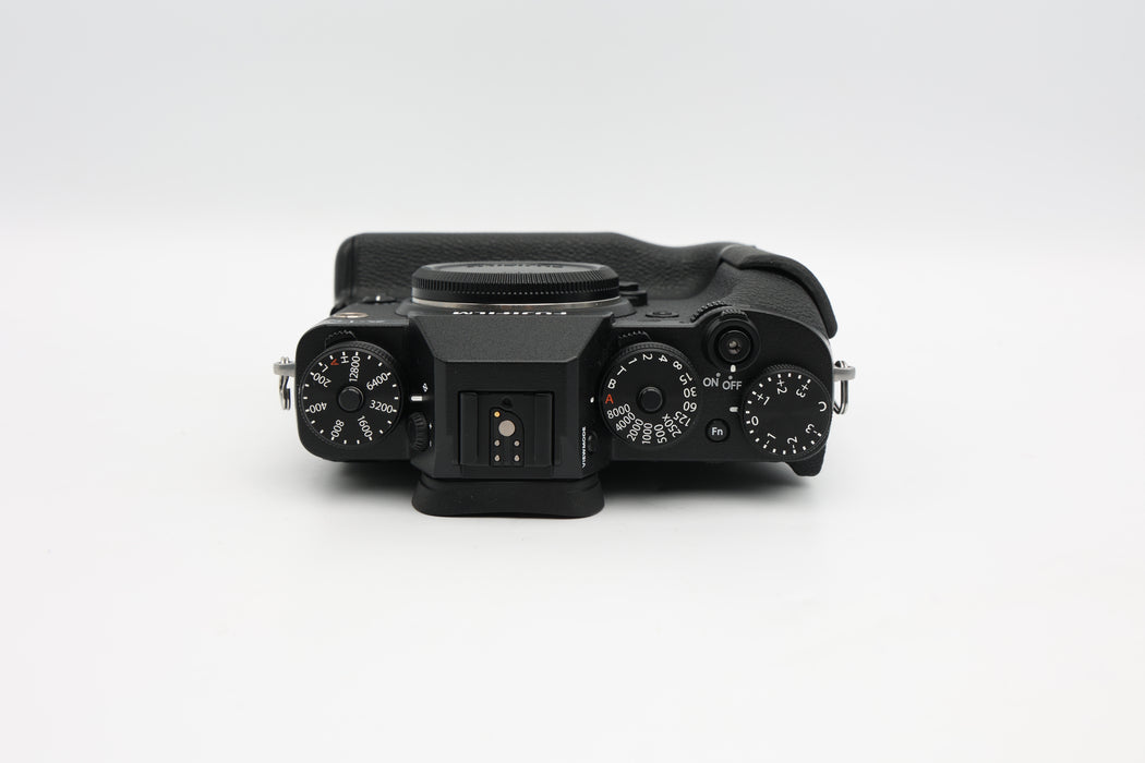 Used Fujifilm X-T2 W/Grip (VG)