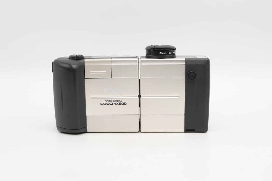 Used Nikon Coolpix 900 (G)