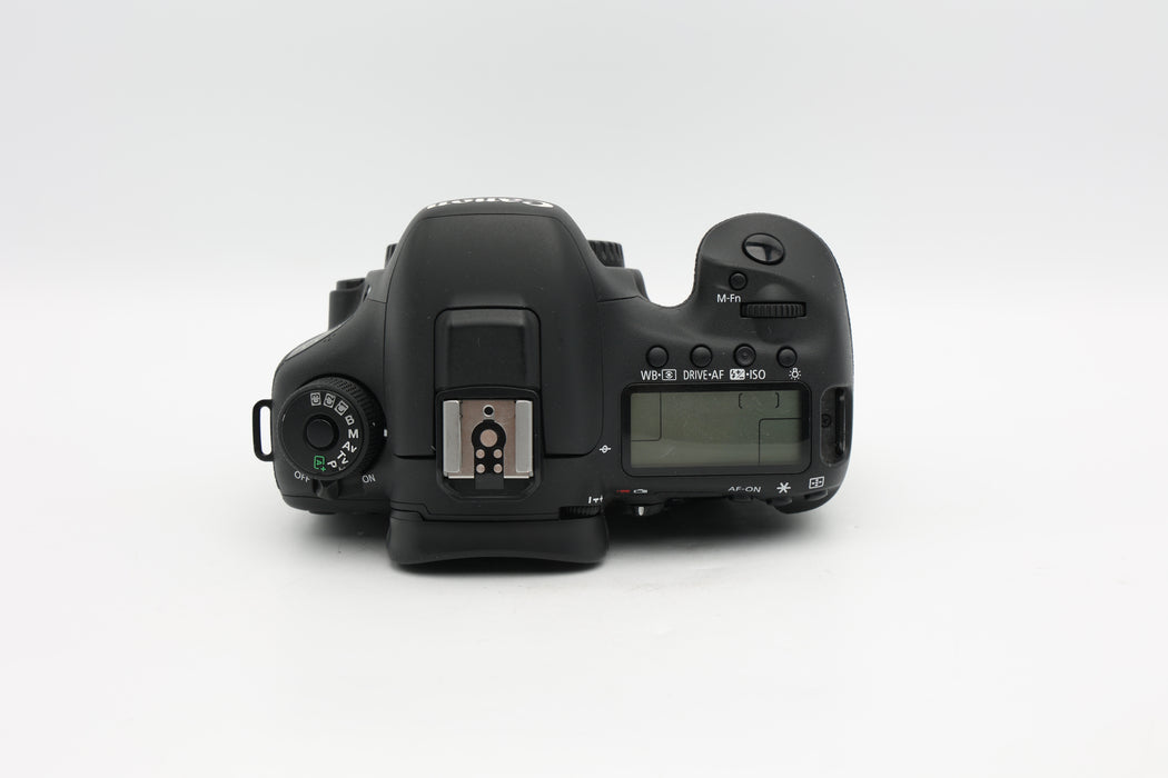 Used Canon EOS 7D Mark II (VG)