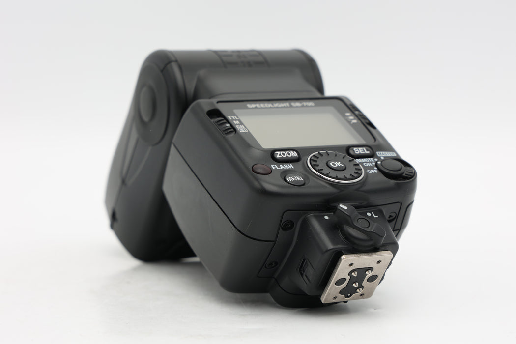 Used Nikon SB-700 (VG)