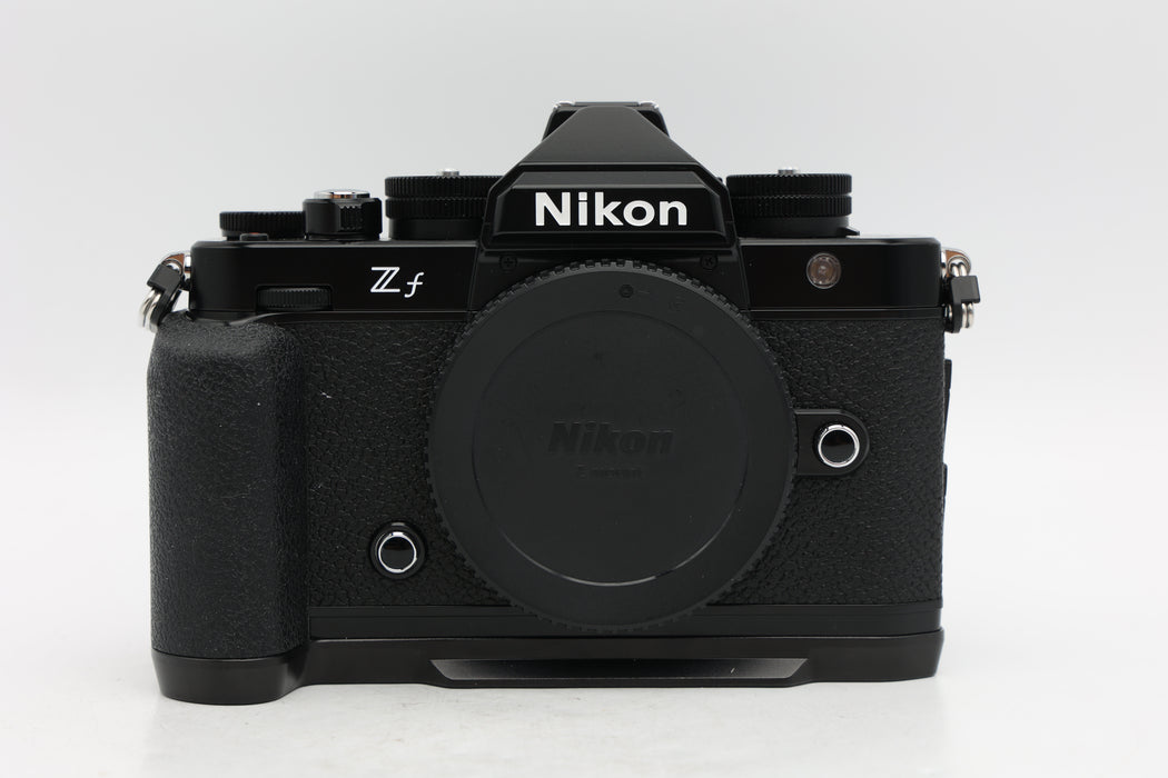 Used Nikon ZF W/Grip (EX)
