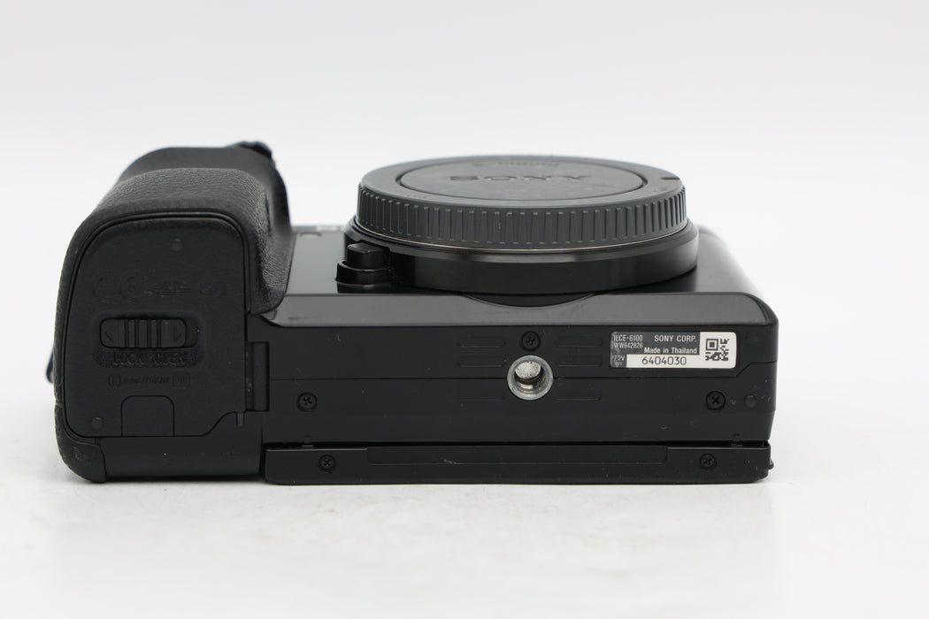Used Sony A6100 (Good)