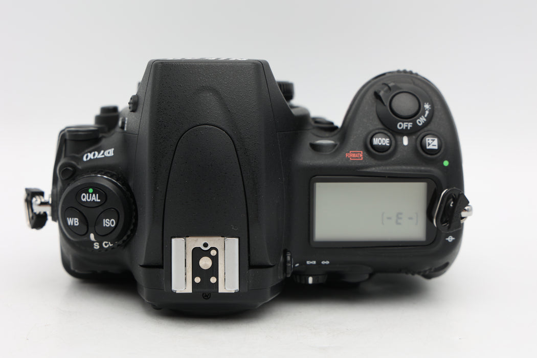 Used Nikon D700 Body w/ Grip (VG)