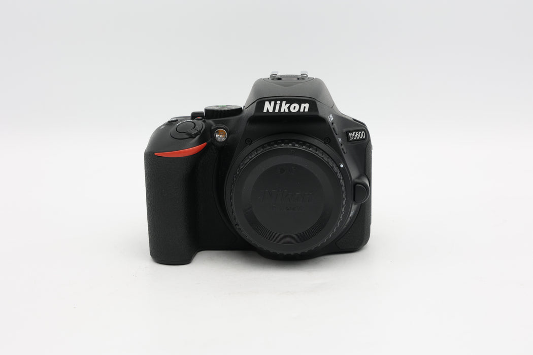 Used Nikon D5600 (VG)