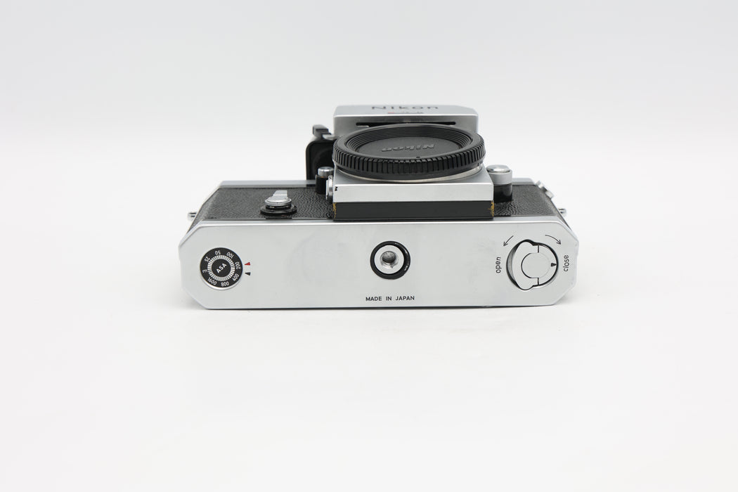 Used Nikon F   (G)