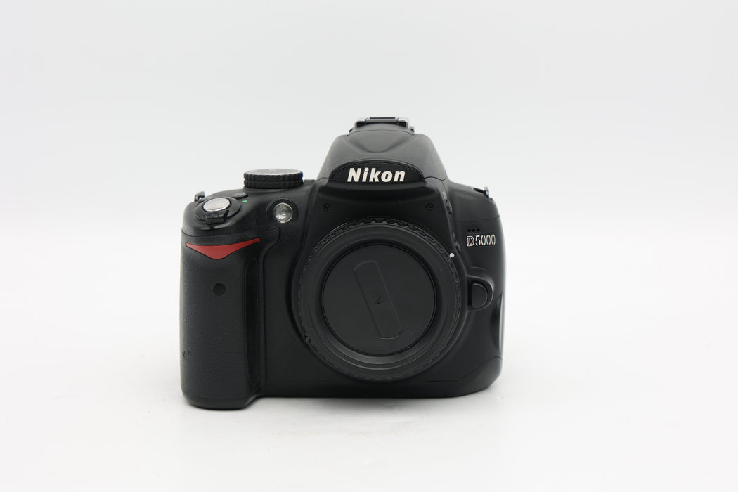 Used Nikon D5000 (G)