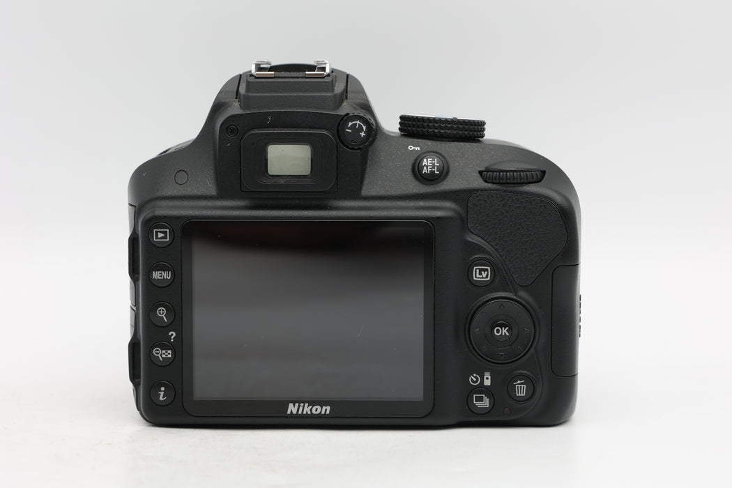 Used Nikon D3300 Kit w/ 18-55 (VG)
