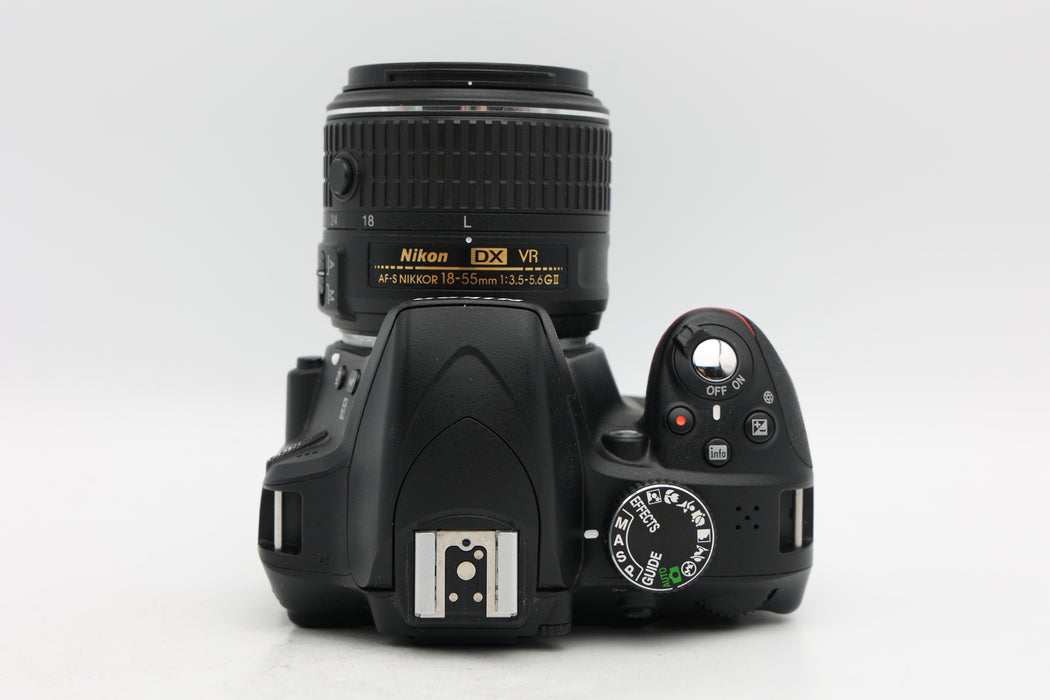 Used Nikon D3300 Kit w/ 18-55 (VG)