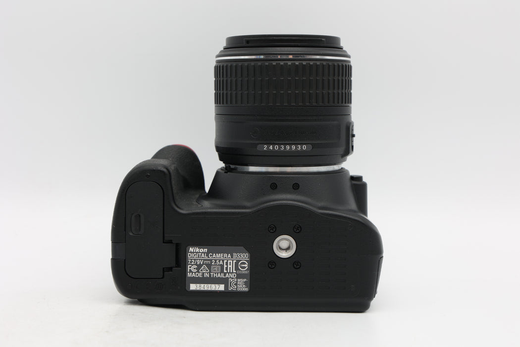 Used Nikon D3300 Kit w/ 18-55 (VG)