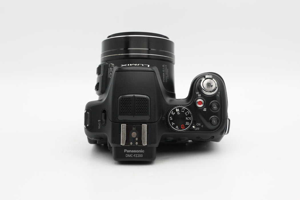 Used Panasonic FZ200 (F)